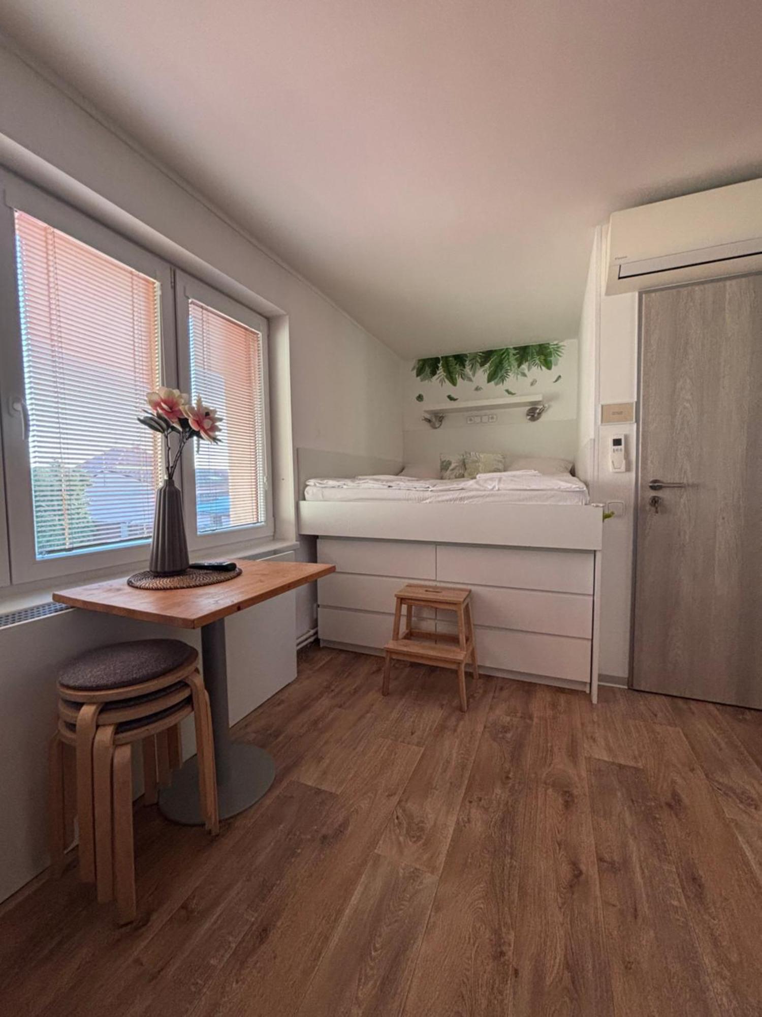 Apartmany Marco Polo Lednice Ngoại thất bức ảnh